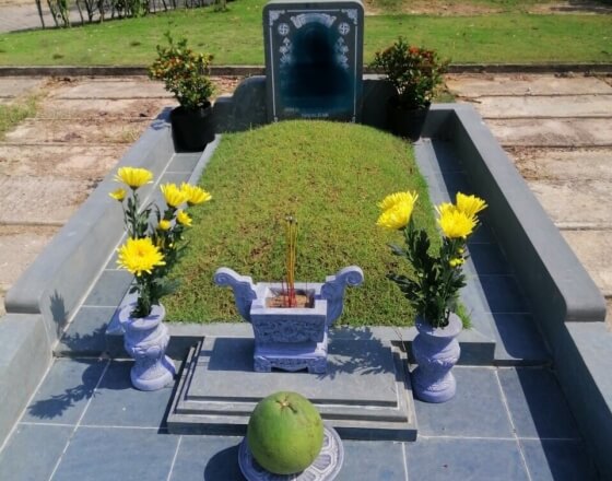 mộ đơn salagarden